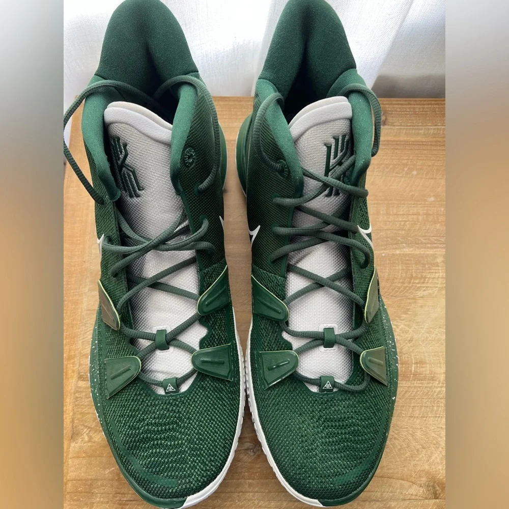 Nike Kyrie 7 TB Gorge Green and White Men’s Size 18 New